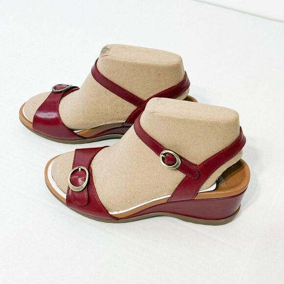 DANSKO NWB Sz 38 Red Leather Arielle Glazed Kid Comfort Sandals - Picture 1 of 12